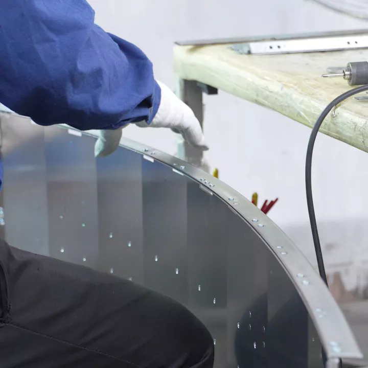 Chapa curvada de precisión